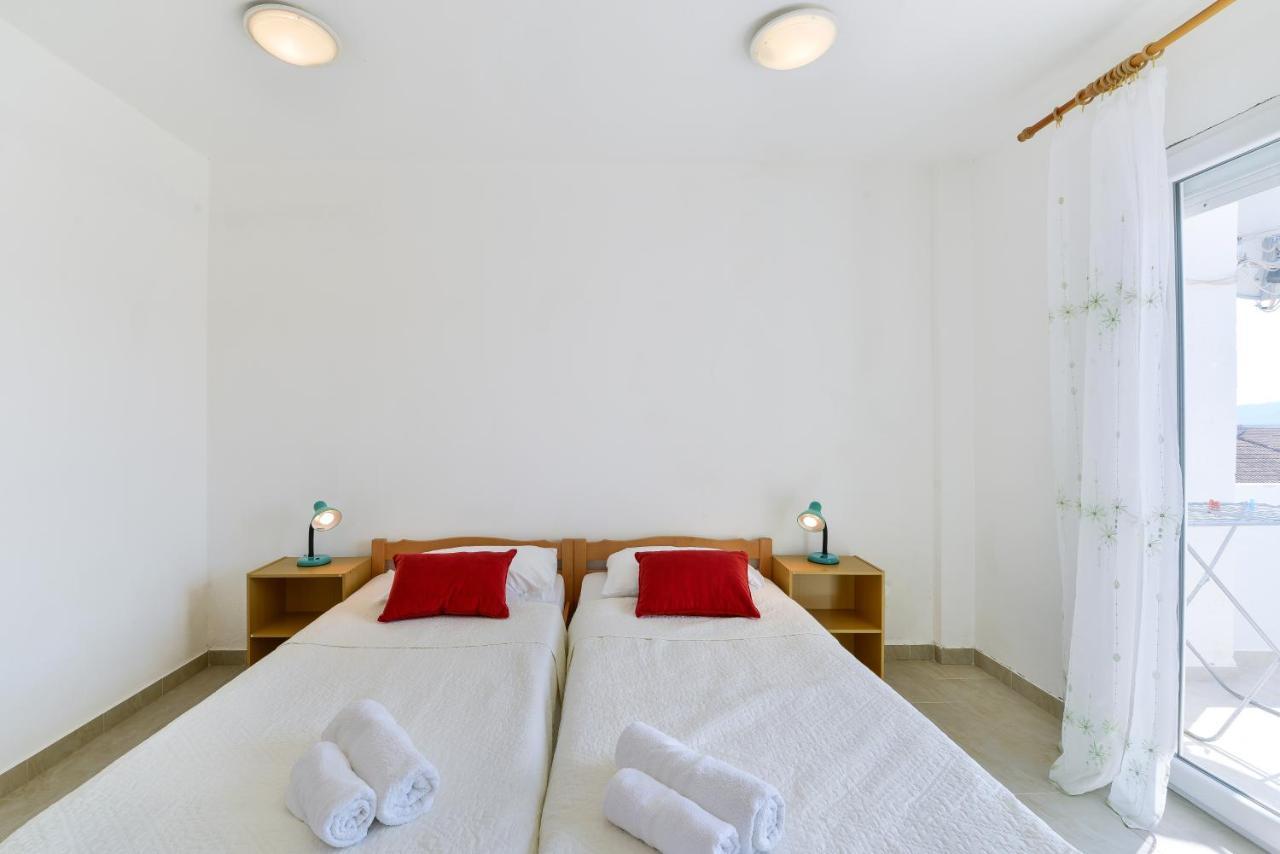 Apartments Citrus Turanj Kültér fotó