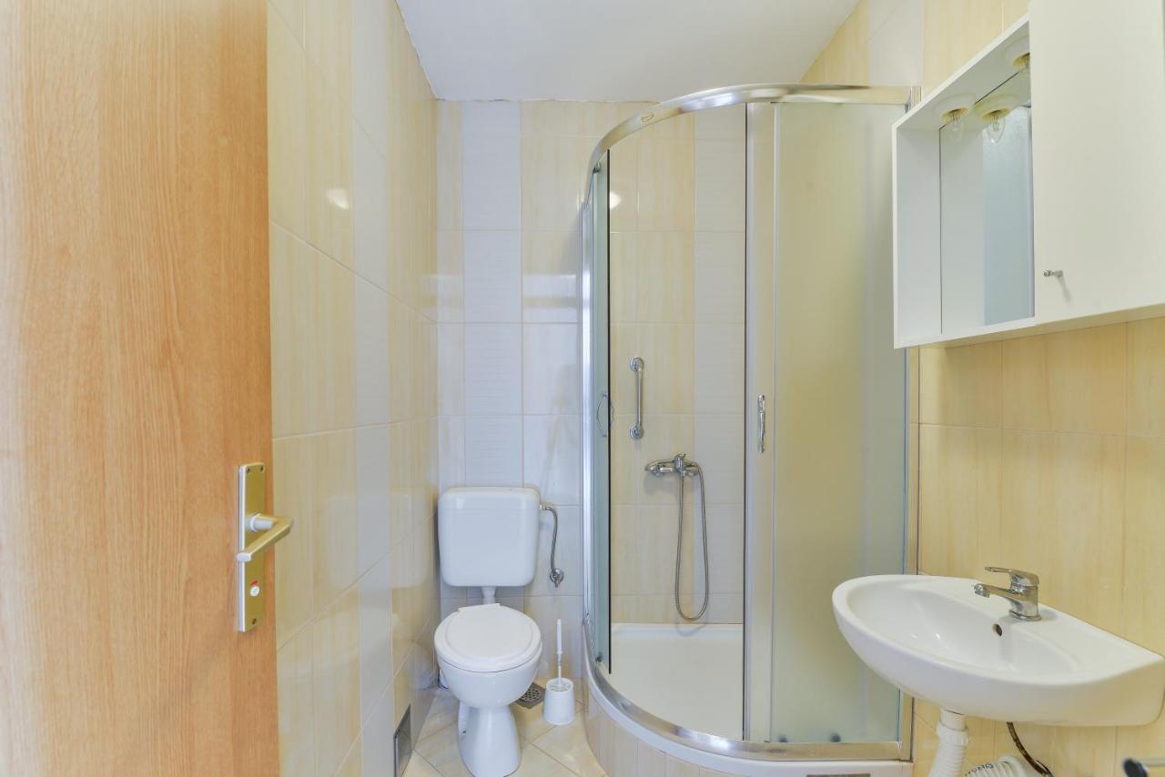 Apartments Citrus Turanj Kültér fotó
