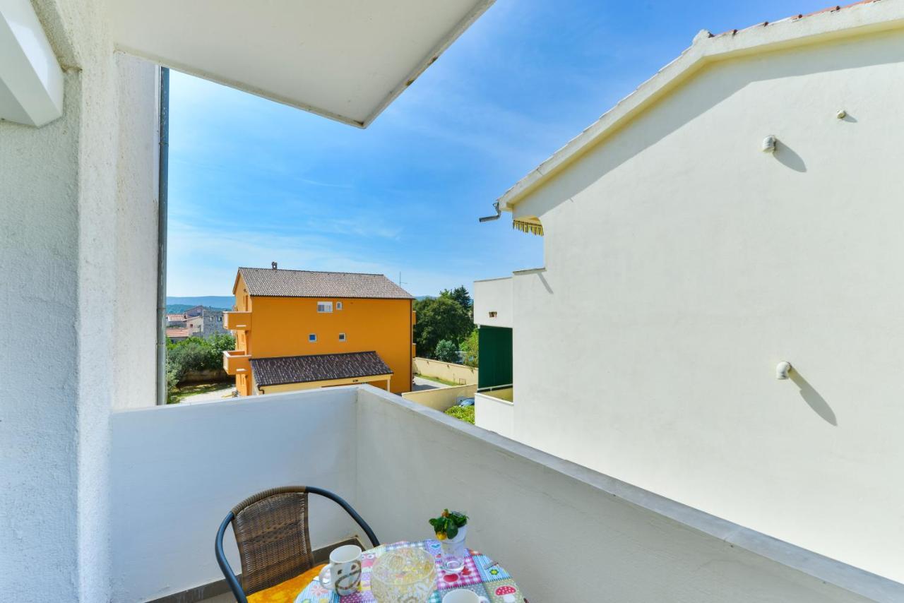 Apartments Citrus Turanj Kültér fotó