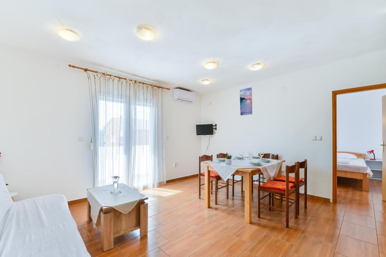Apartments Citrus Turanj Kültér fotó