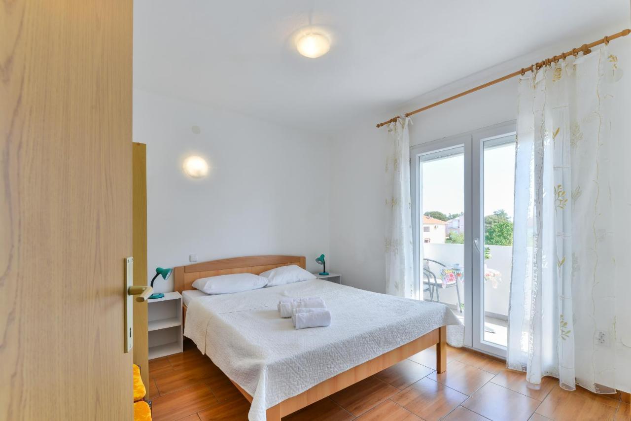 Apartments Citrus Turanj Kültér fotó