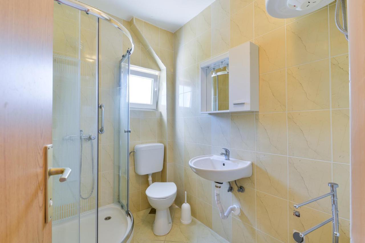 Apartments Citrus Turanj Kültér fotó