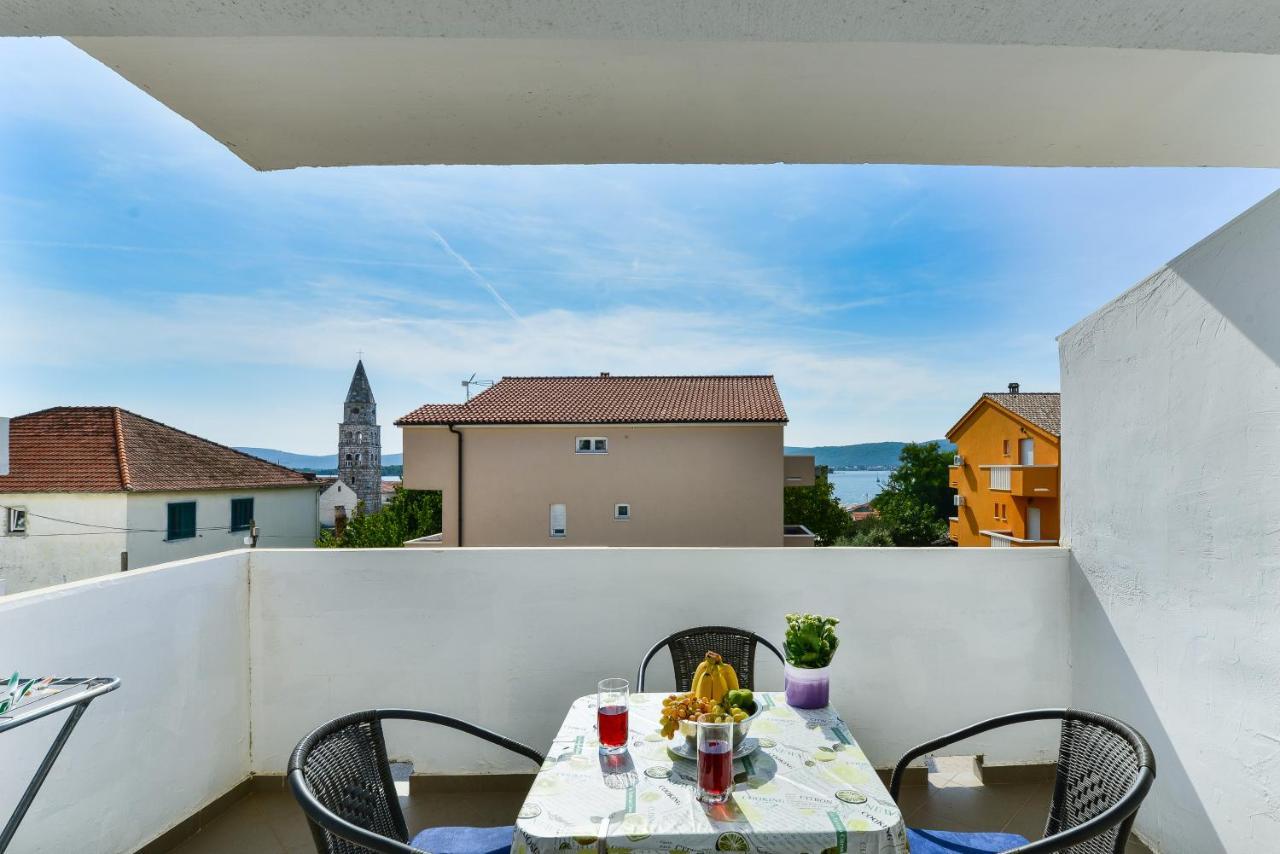 Apartments Citrus Turanj Kültér fotó
